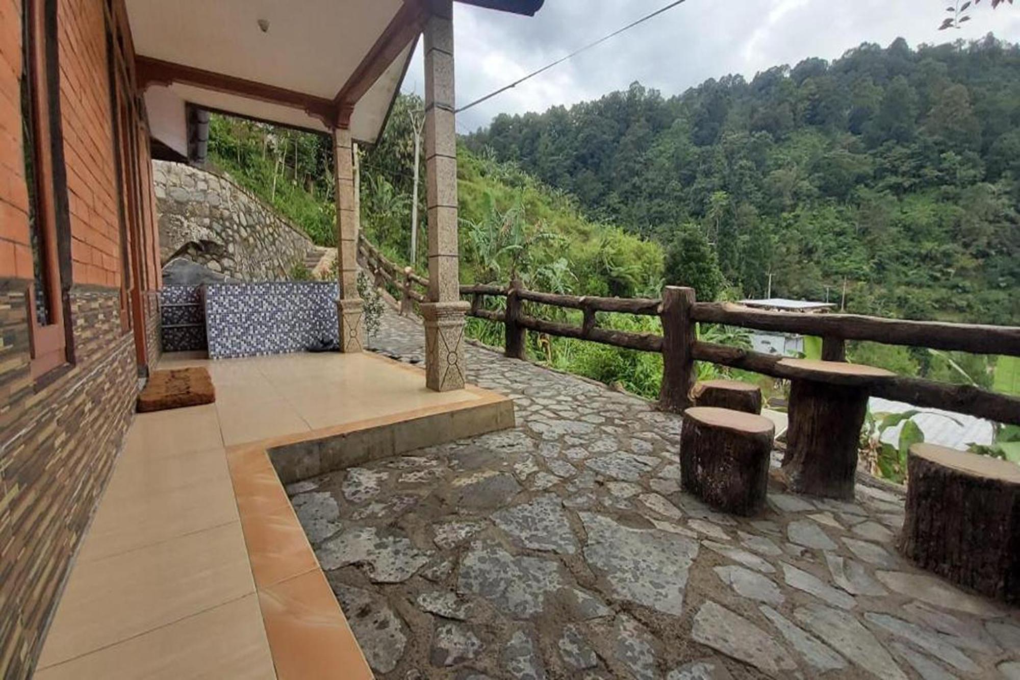 Villa Zoya 2 Pondok Cipaseban エクステリア 写真