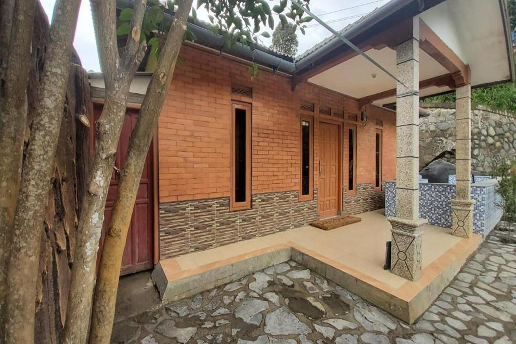 Villa Zoya 2 Pondok Cipaseban エクステリア 写真