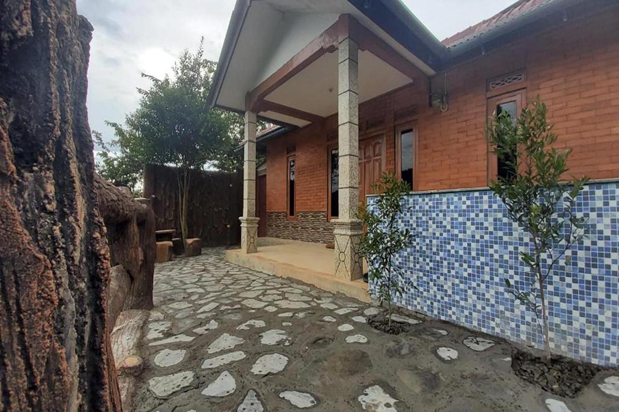 Villa Zoya 2 Pondok Cipaseban エクステリア 写真